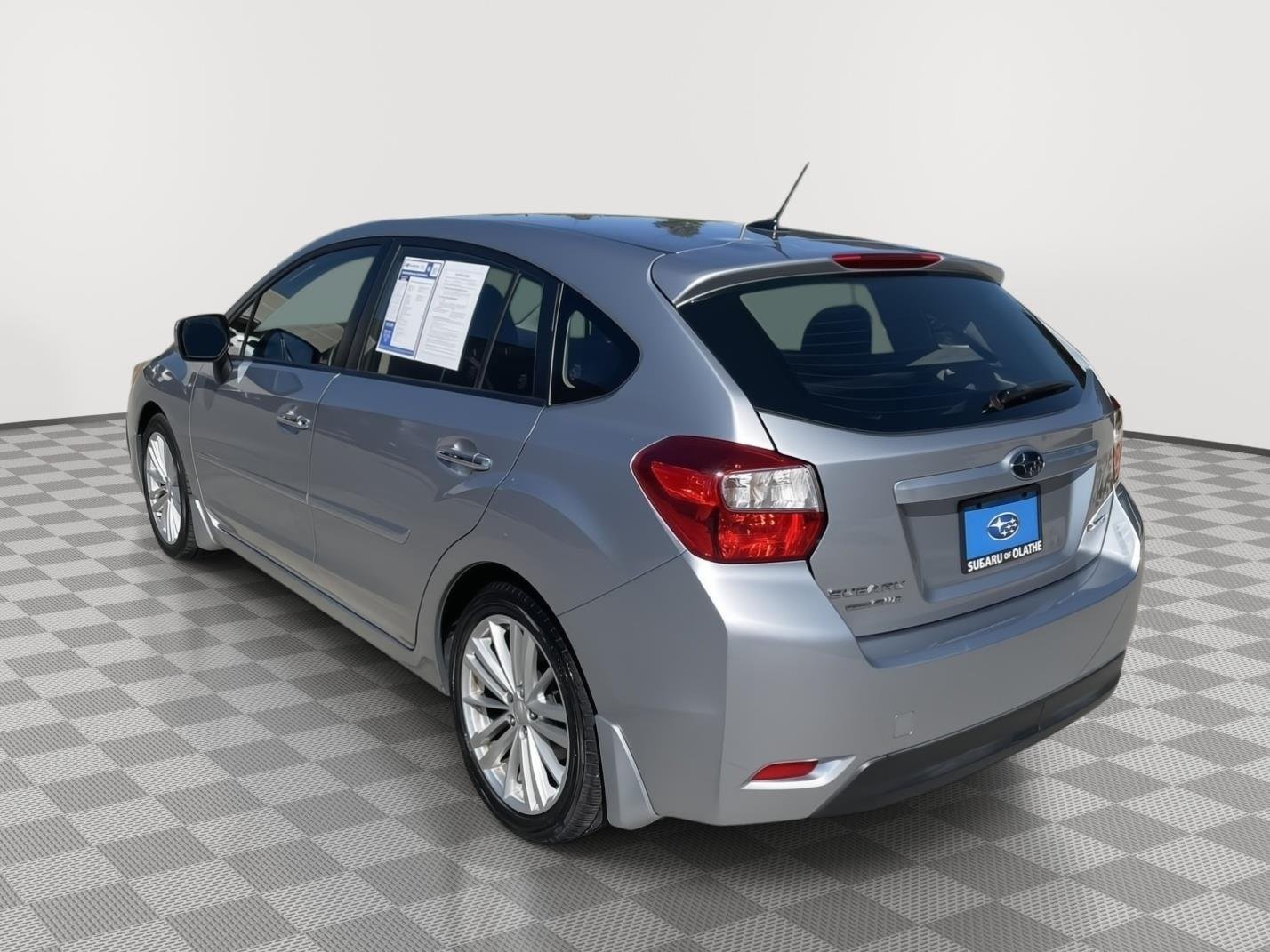 Used 2012 Ice Silver Metallic Subaru 2.0i Limited image 21