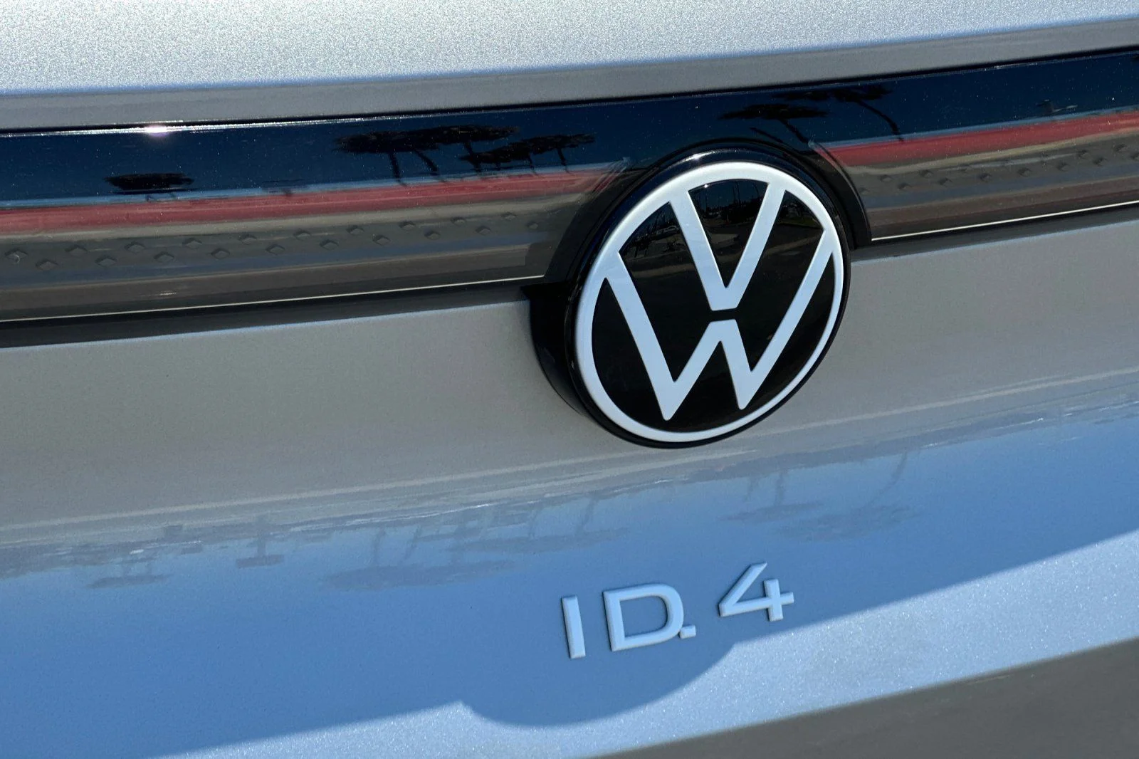 New 2026 Silver Volkswagen Pro image 7