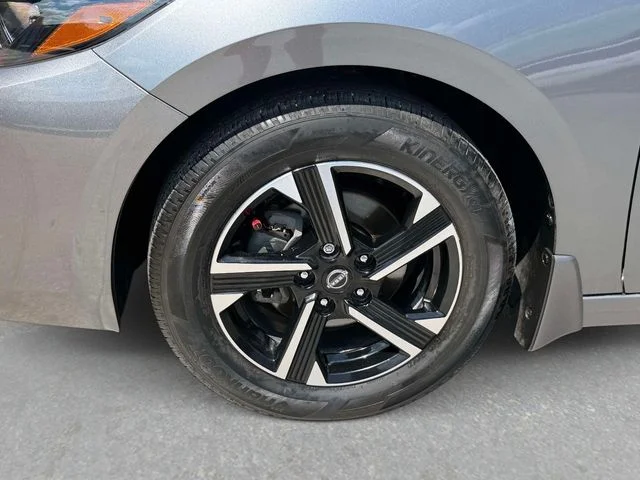 Used 2024 Gray Nissan SV image 11