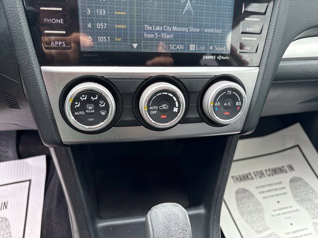 Used 2015 Orange Subaru 2.0i Limited image 23