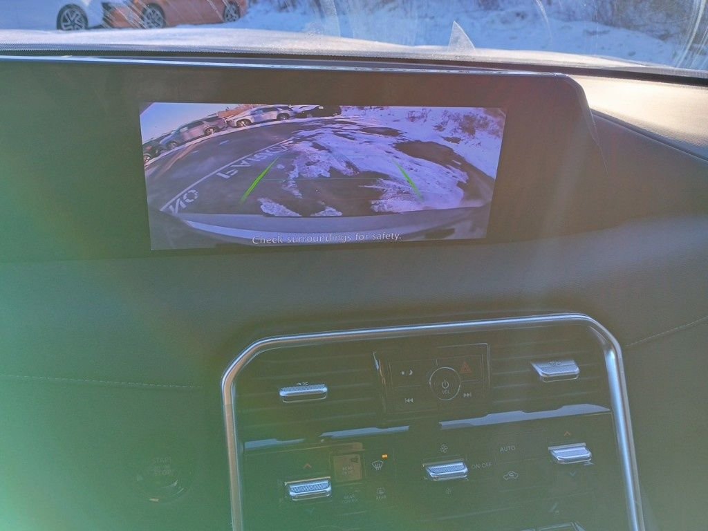 2025 Nissan Armada SV - Photo 21