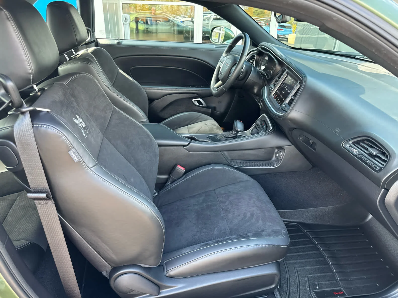 Used 2022 Green Dodge R/T Scat Pack image 4