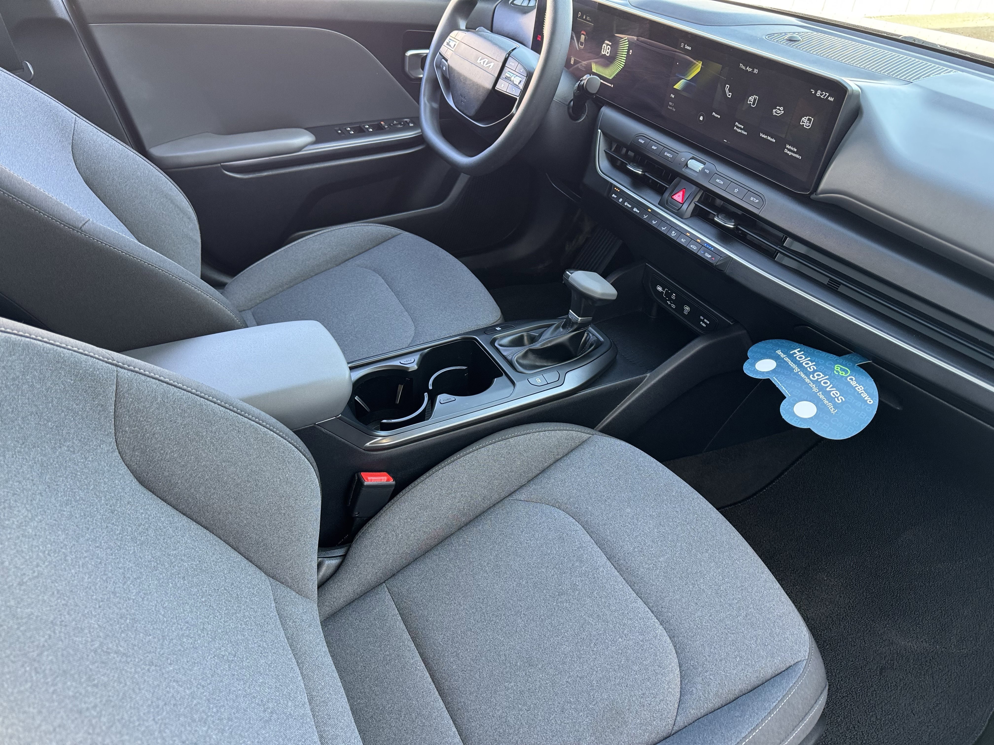 2025 Kia K4 LXS - Photo 20