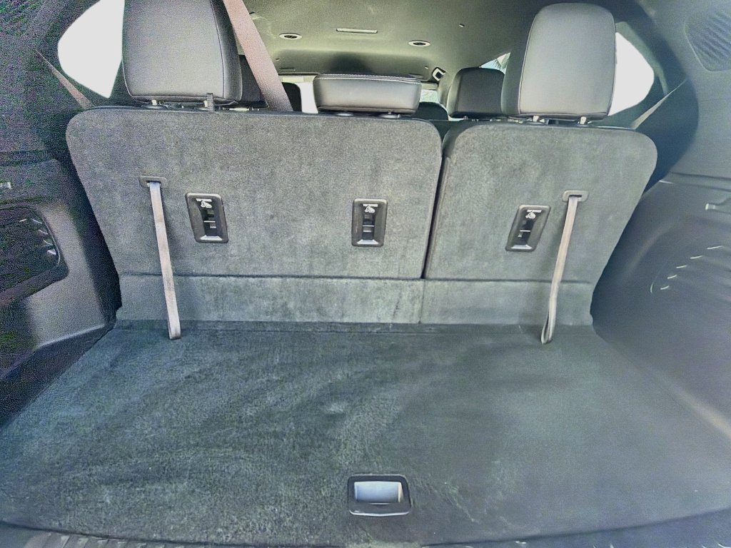Used 2026 White Buick Sport Touring image 27