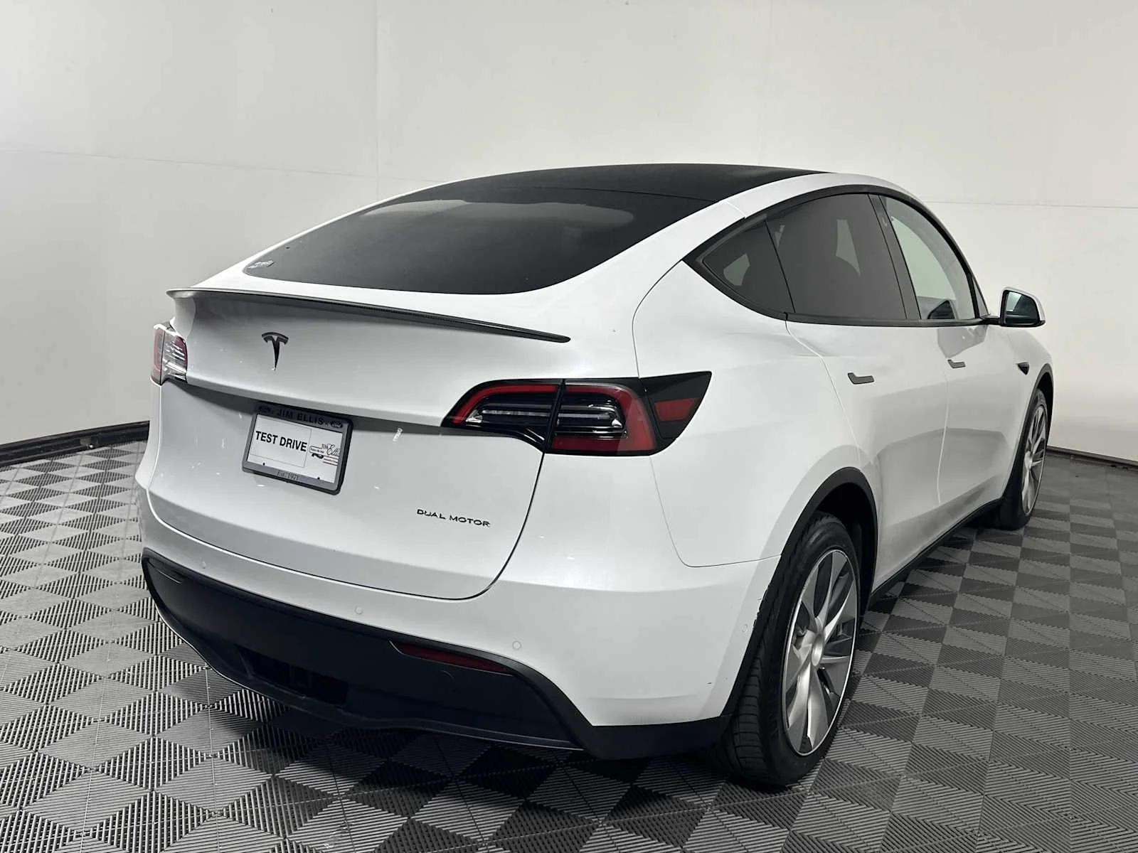 Used 2021 Pearl White Multi Tesla Long Range image 8