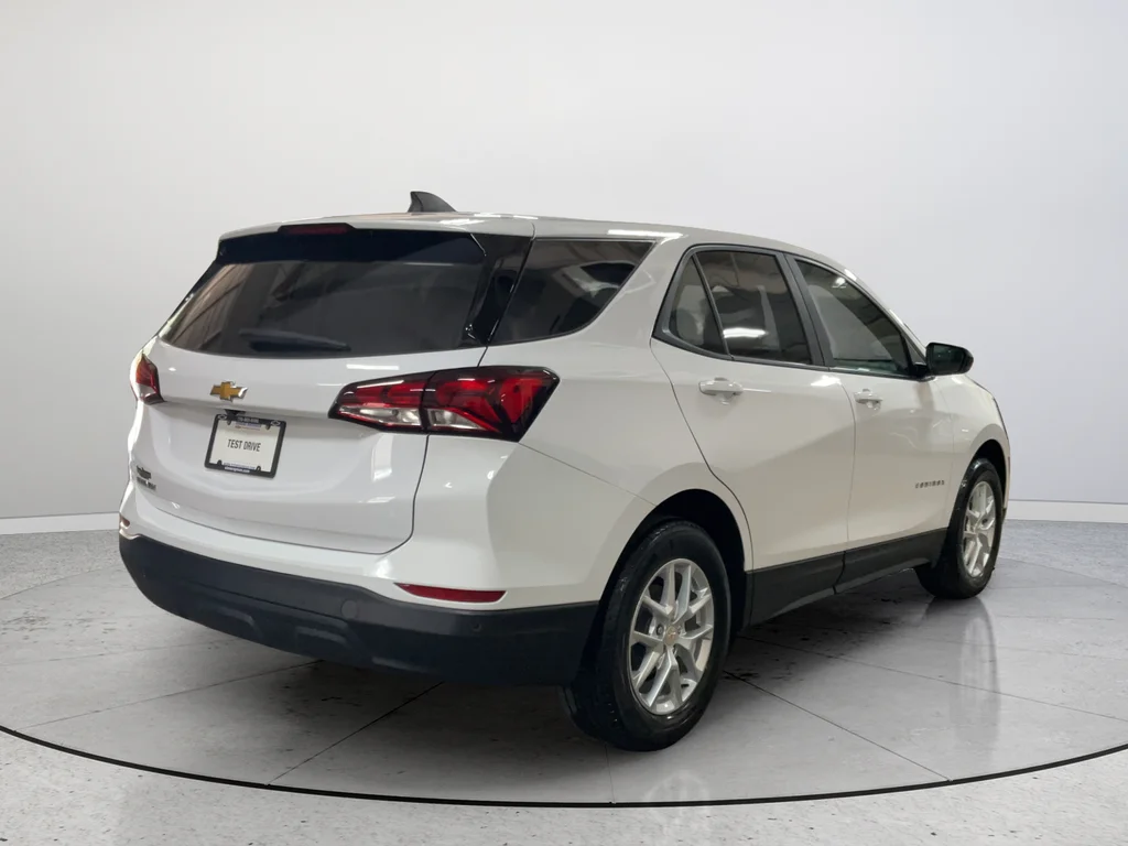 Used 2024 White Chevrolet LS image 7