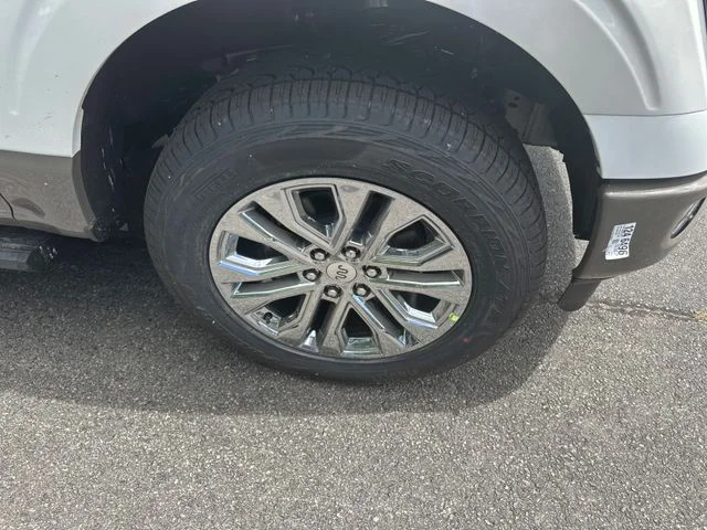 New 2026 Star White Metallic Tri-Coat Ford King Ranch® image 12