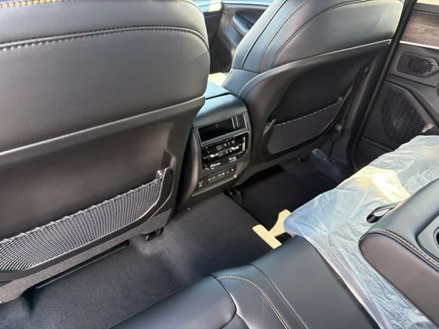 New 2026 Black Jeep  image 8