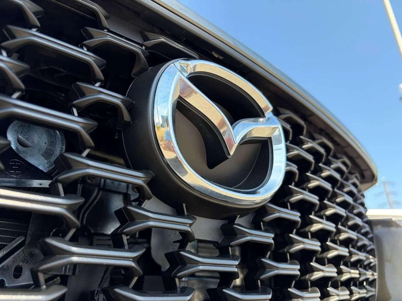 Used 2025  Mazda GS-L image 4