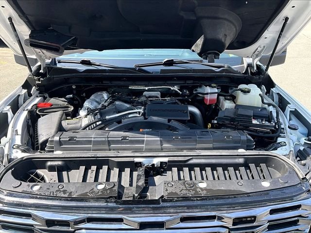 Used 2024 White GMC Denali Ultimate image 10