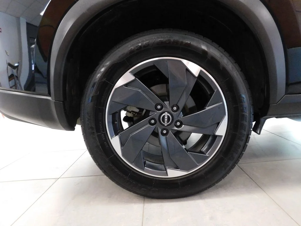 Certified Used 2025 Super Black Nissan SV image 12