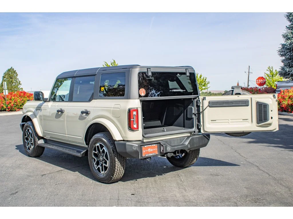 New 2026 Desert Sand Ford Outer Banks® image 9