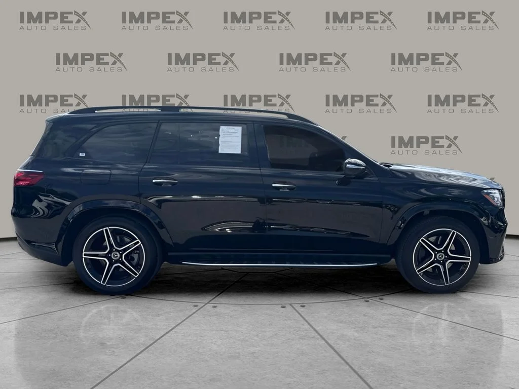 Used 2025  Mercedes-Benz GLS 450 image 6