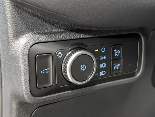 New 2026 Carbonized Gray Metallic Ford Tremor® image 38