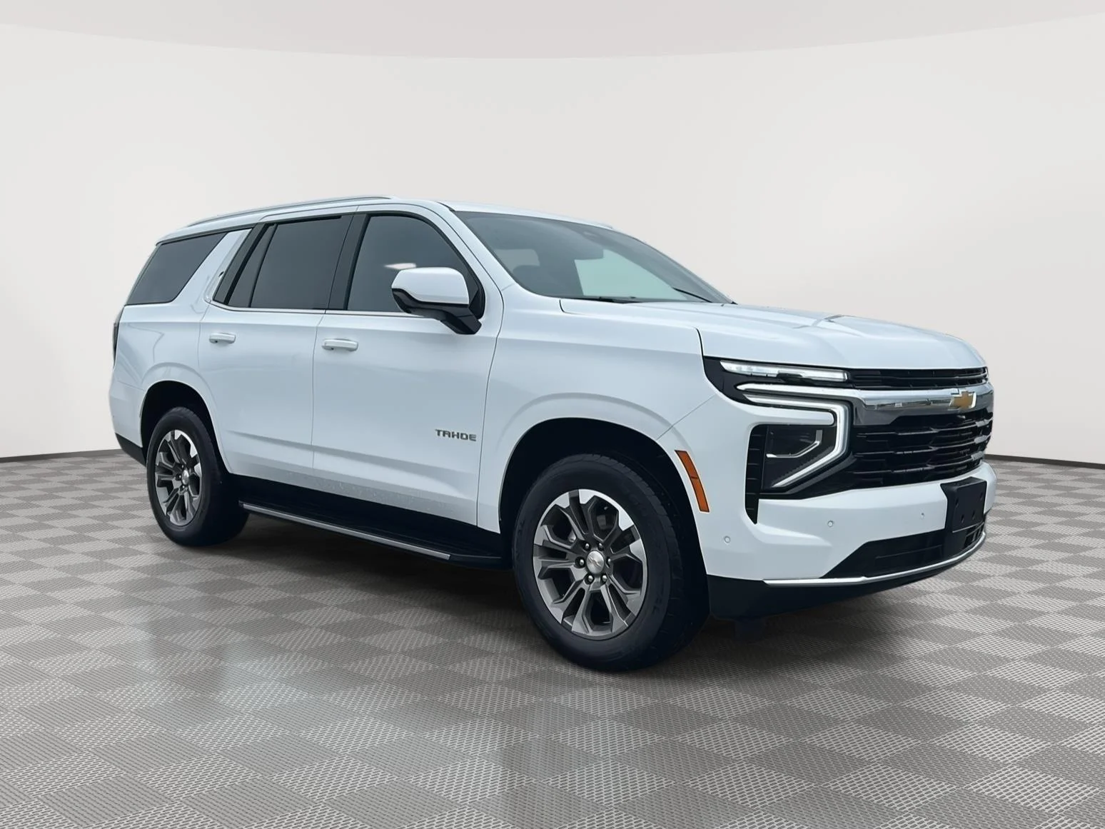 2025 Chevrolet Tahoe LS