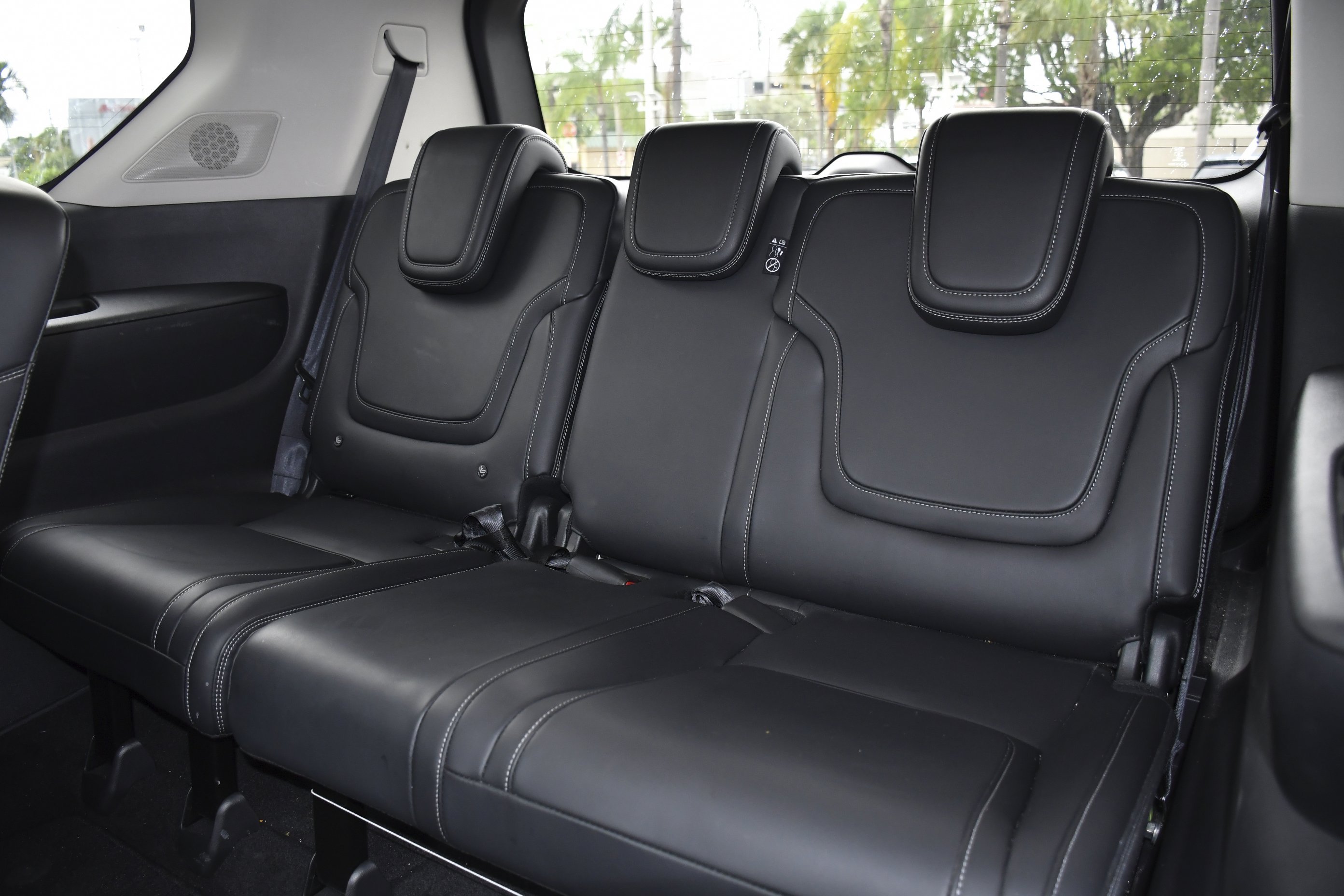 Certified Used 2025 Black Obsidian INFINITI PURE image 25