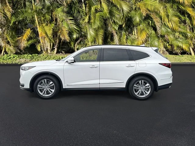 Used 2025 White Acura Base image 8
