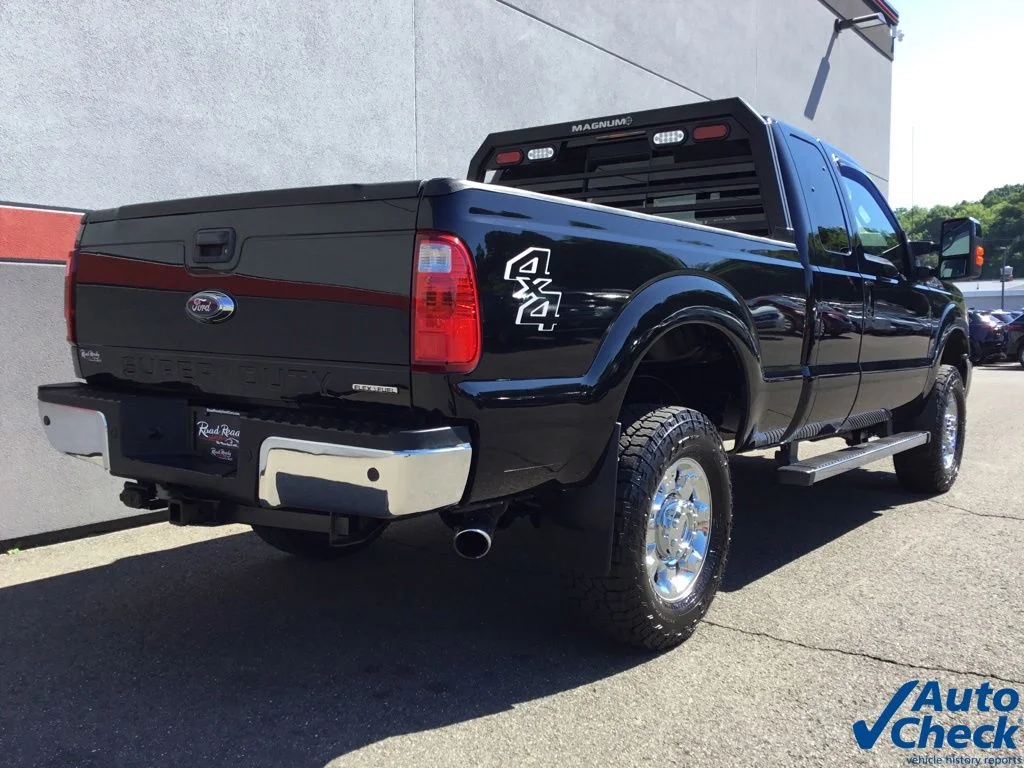 Used 2016 Black Ford Lariat image 10