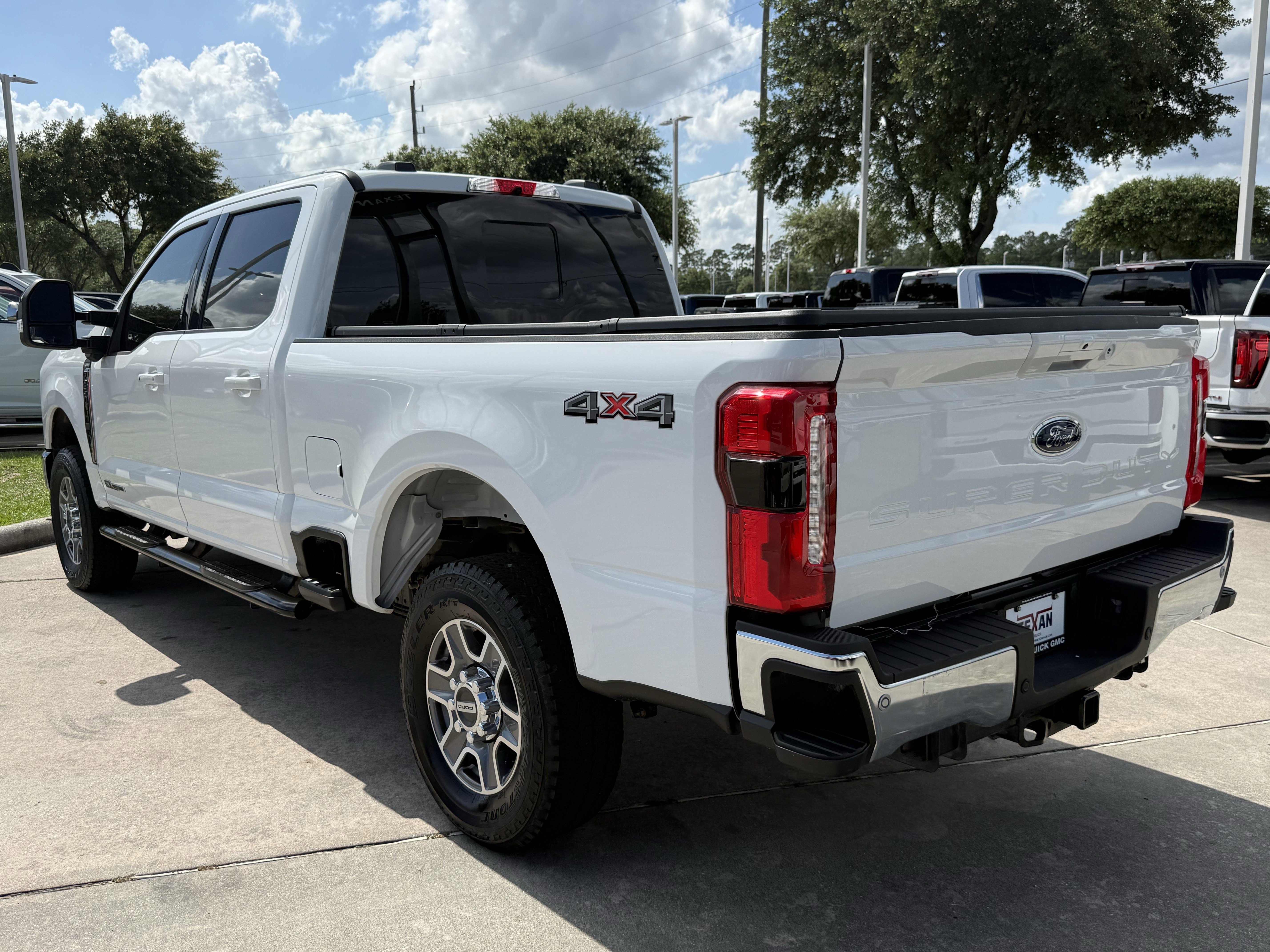 Used 2024 Oxford White Ford LARIAT image 6