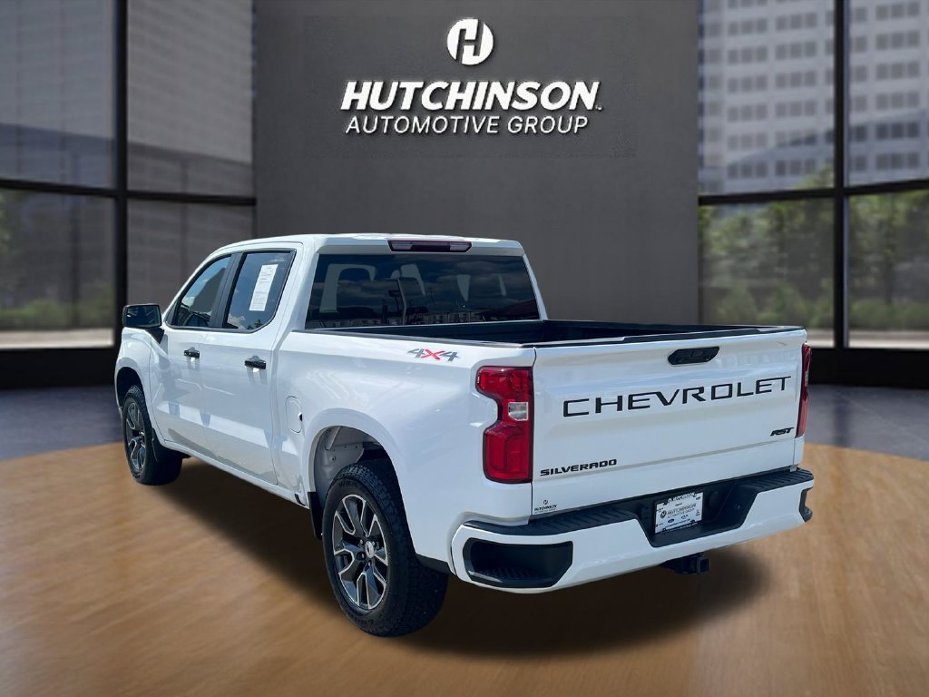 Used 2024 Summit White Chevrolet RST image 5