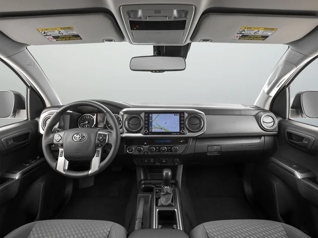 Used 2023 White Toyota SR5 image 18