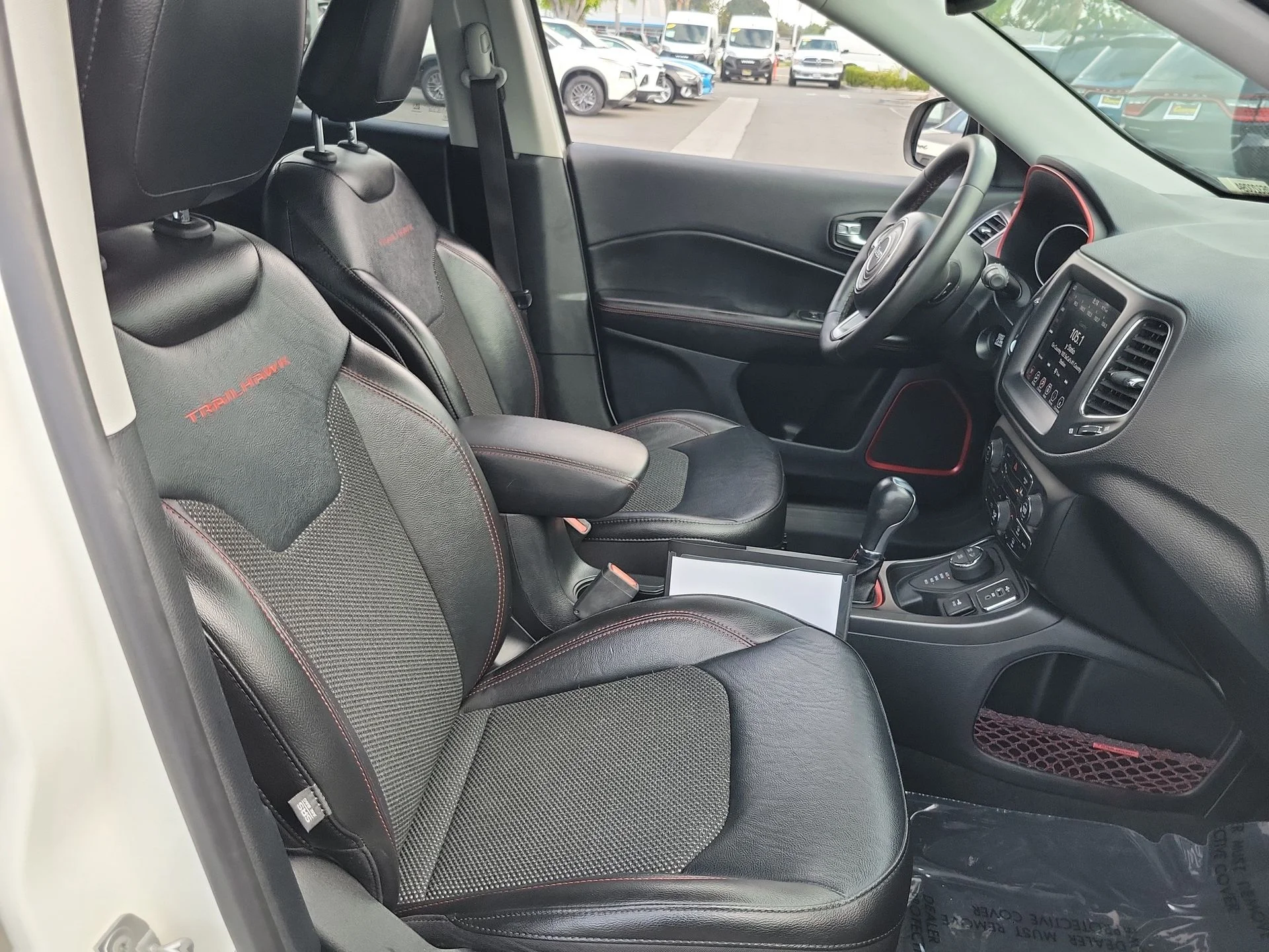 Used 2021 White Jeep Trailhawk image 19