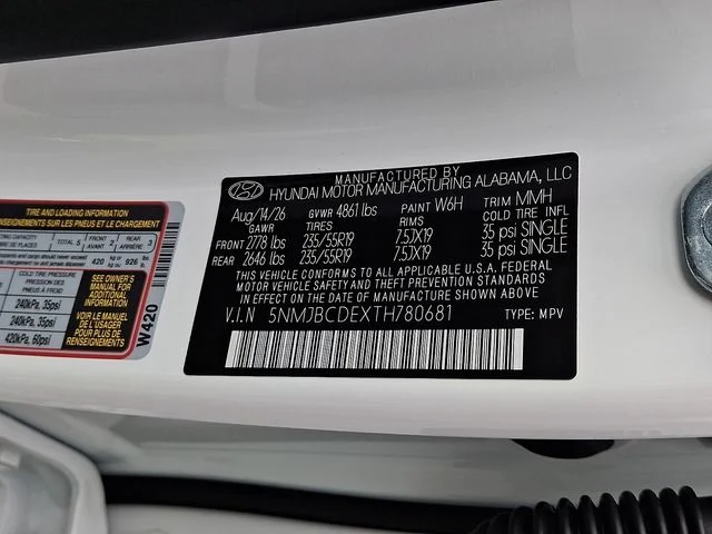 New 2026 White Hyundai SEL Plus image 22