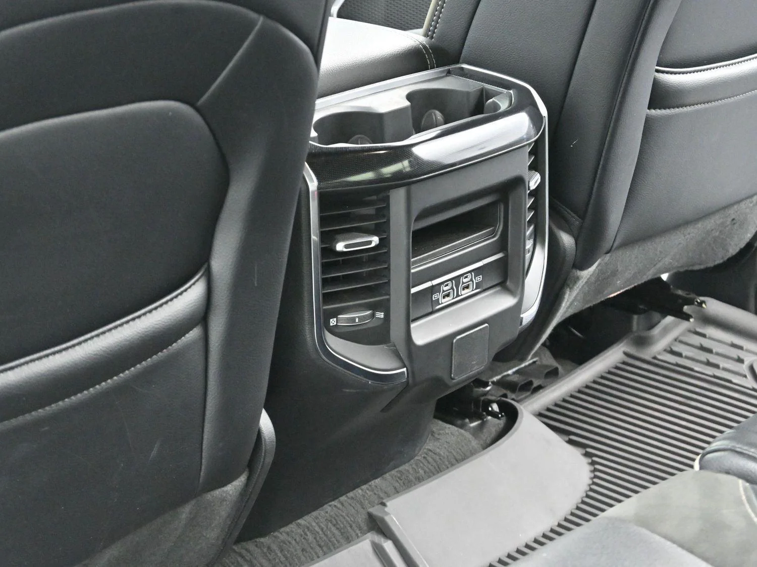 Used 2022 Bright White Clearcoat Ram Laramie image 30