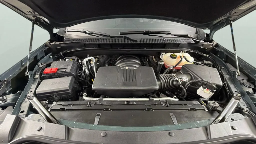 Used 2026 Cypress Gray Chevrolet RST image 42