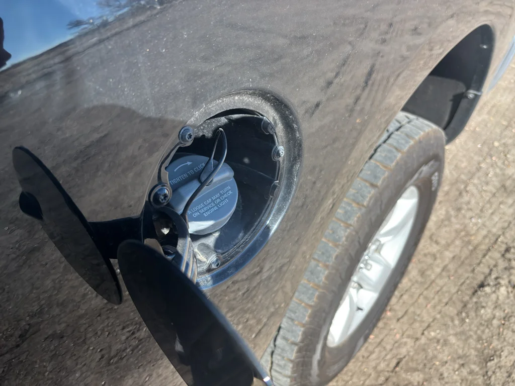 Used 2022 Black Ram SLT image 32