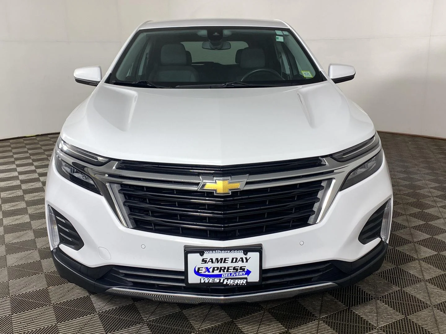 Used 2023 Summit White Chevrolet LT image 26
