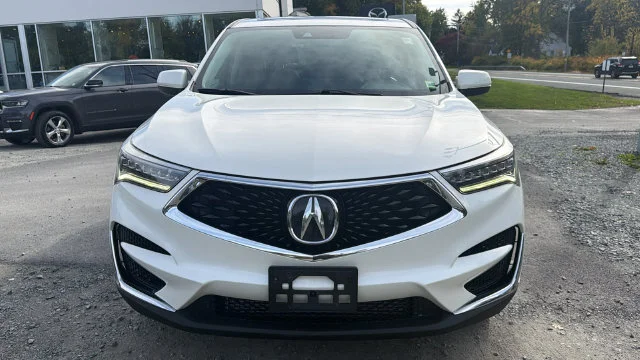 Used 2019  Acura Base image 2