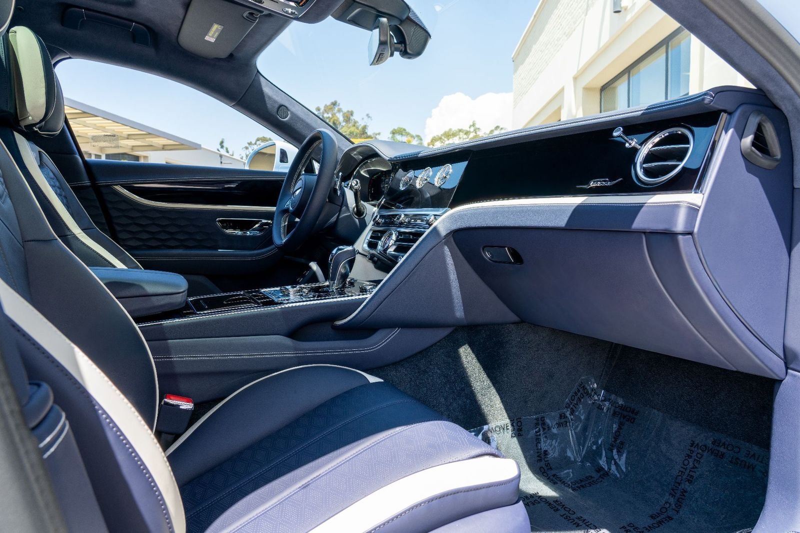 2025 Bentley Flying Spur Speed - Photo 3