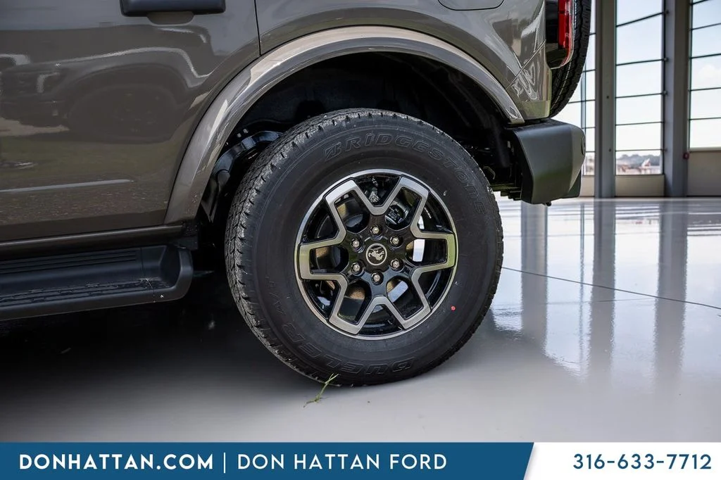 New 2026 Marsh Gray Ford Outer Banks® image 32