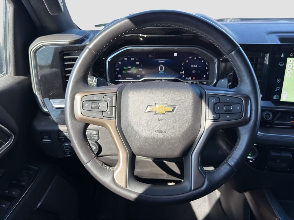 Used 2022 Gray Chevrolet High Country image 10
