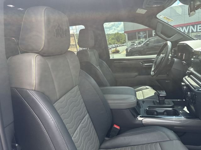 Certified Used 2024 White Chevrolet ZR2 image 28