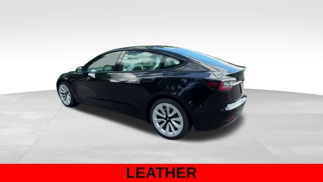 Used 2022 Black Tesla Long Range image 5