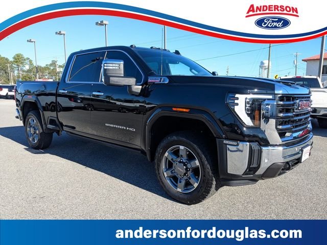 2025 GMC Sierra 4WD Crew Cab Standard Box SLT's photo