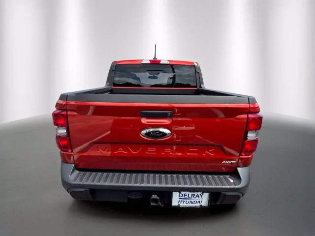 Certified Used 2024 Chili Pepper Red Ford Lariat image 5