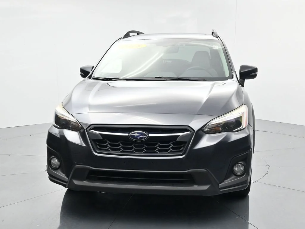 Used 2018 Gray Subaru 2.0i Limited image 3