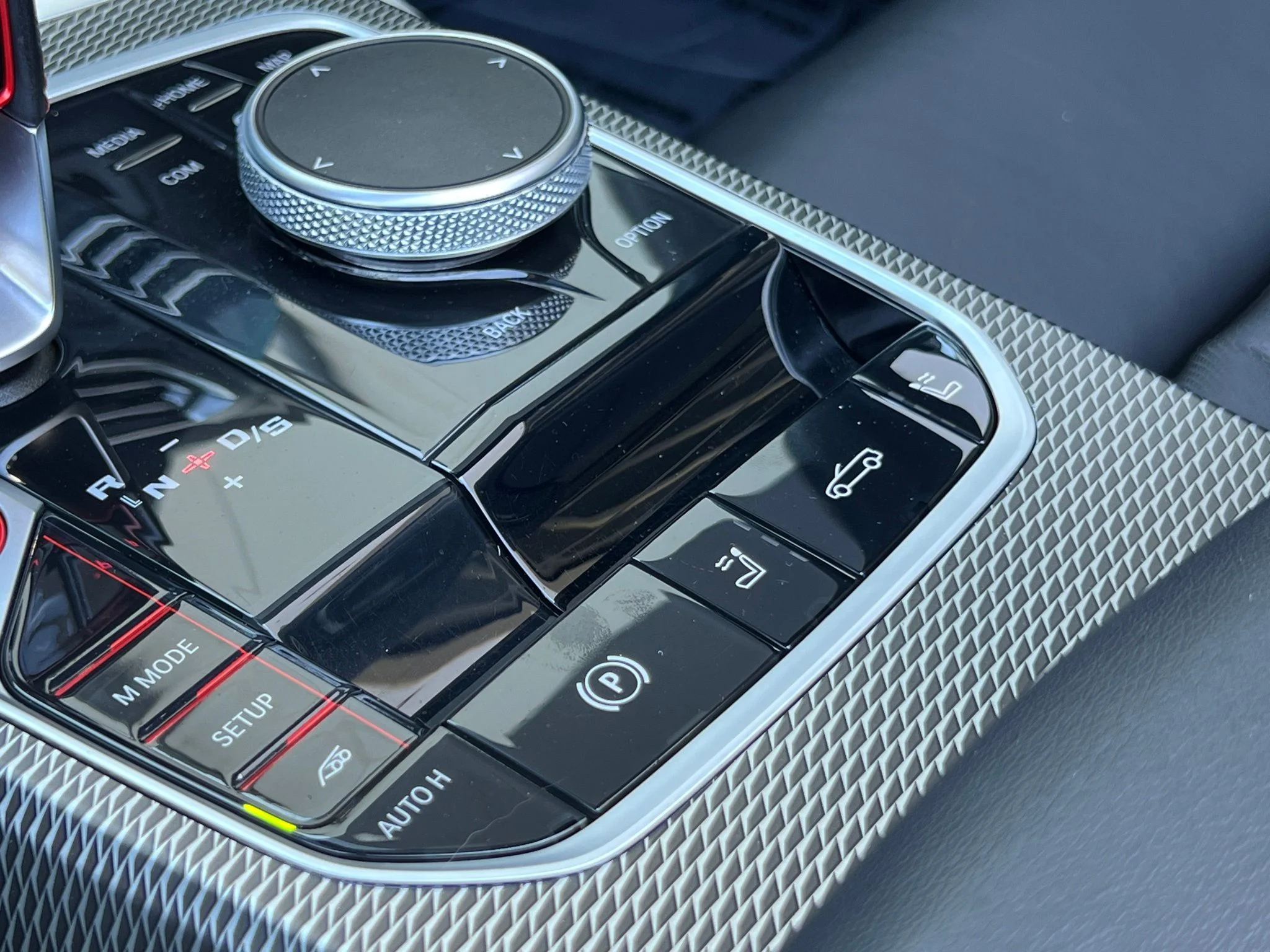 Used 2022 White BMW Competition image 27