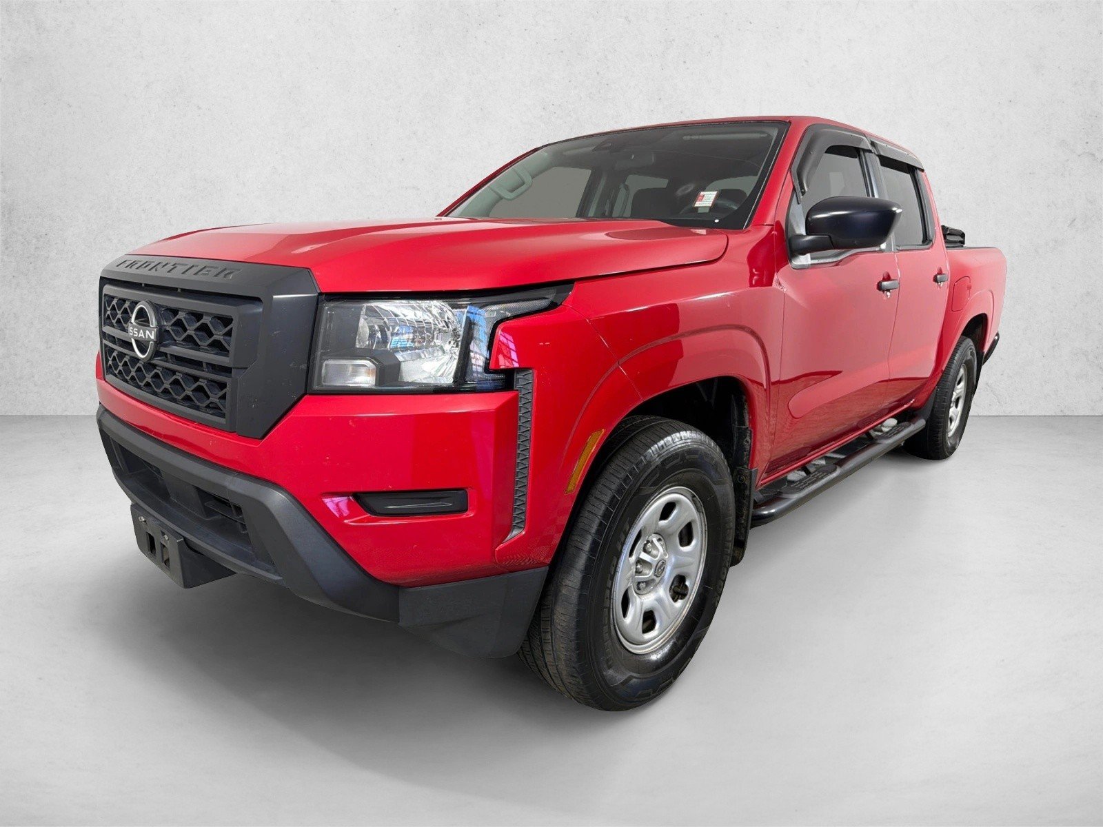 Used 2022 Red Alert Nissan S image 7