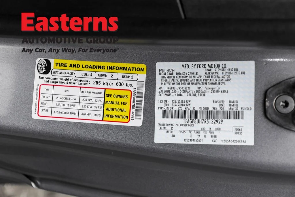 Used 2024 Silver Ford EcoBoost Premium image 30