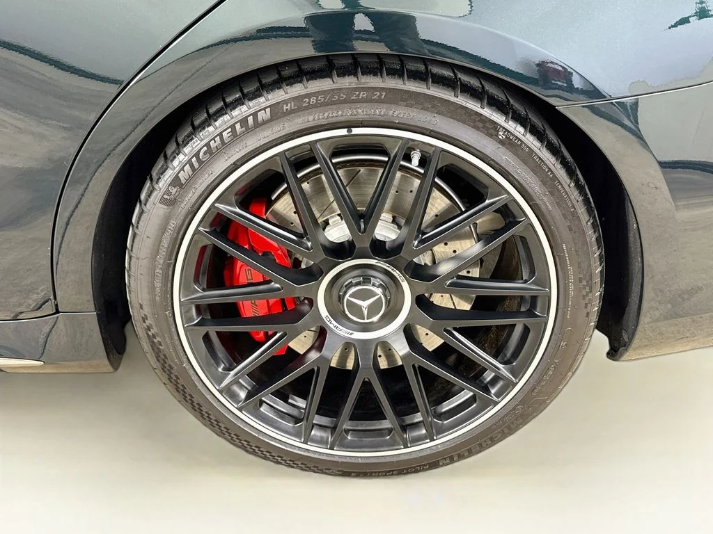 Used 2025  Mercedes-Benz S 63 E AMG® image 32