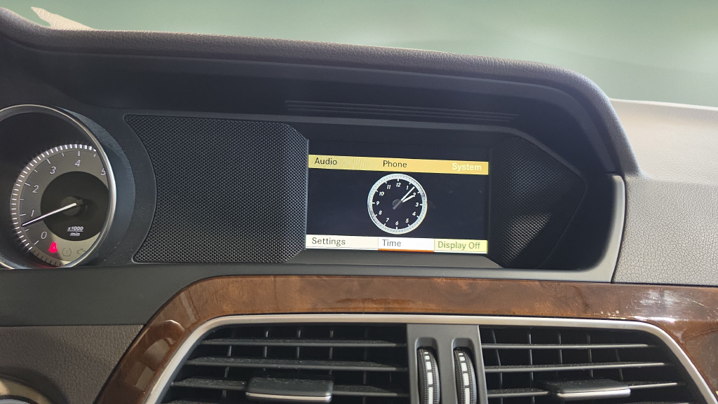 Used 2012  Mercedes-Benz C 300 image 29
