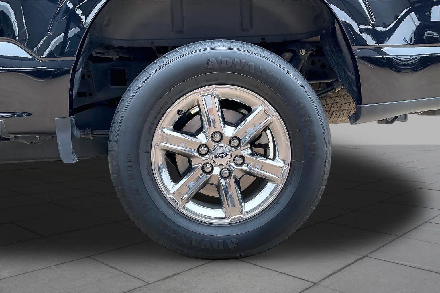 Used 2024 Agate Black Ford XLT image 11