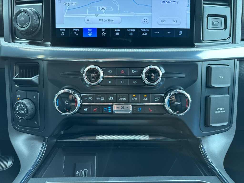 New 2026 Argon Blue Metallic Ford LARIAT image 22