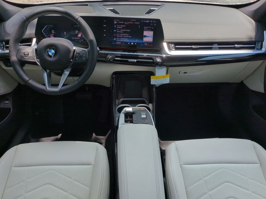 New 2026 Alpine White BMW xDrive28i image 15