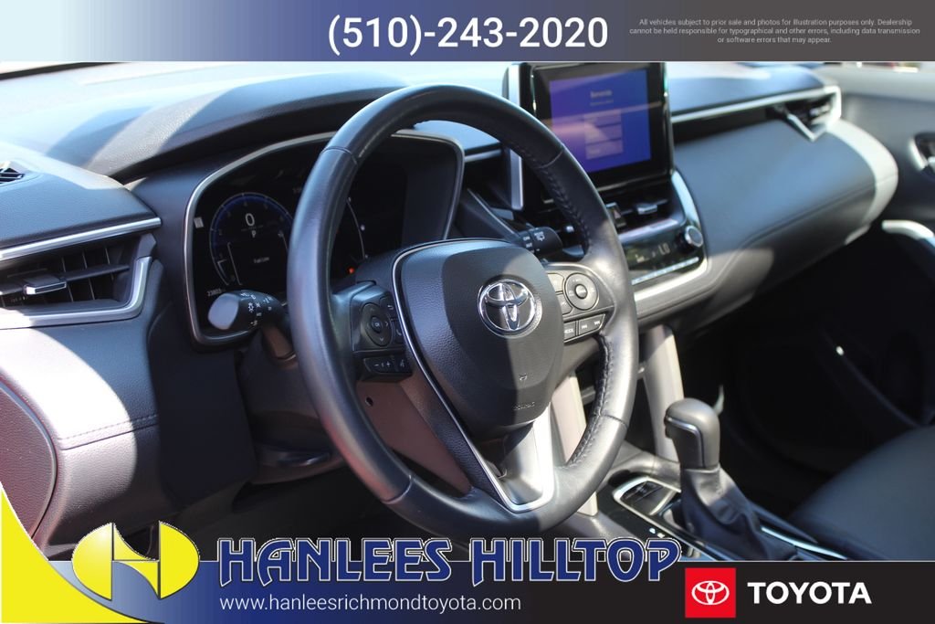 Used 2024 Red Toyota XLE image 12