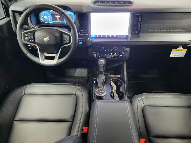 New 2025 Oxford White Ford Badlands® image 33